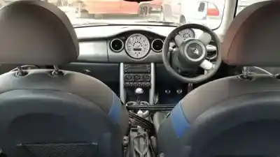 Здавання транспортного засобу mini mini (r50, r53) cooper року 2005 потужний w11 b16 a