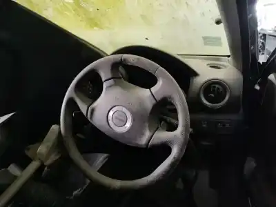 Sloopvoertuig subaru impreza sedán (gd) 2.0 i awd (gd9) van het jaar 2000 aangedreven 