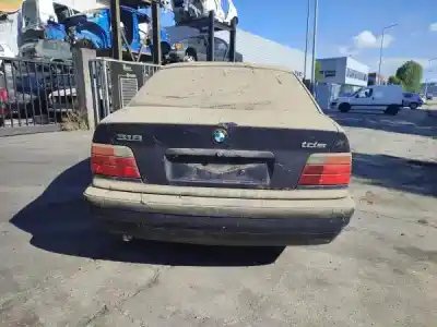 Veículo de Sucata bmw 3 (e36) 318 tds do ano 1999 alimentado m41 d17 (174t1)