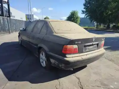 Veículo de Sucata bmw 3 (e36) 318 tds do ano 1999 alimentado m41 d17 (174t1)