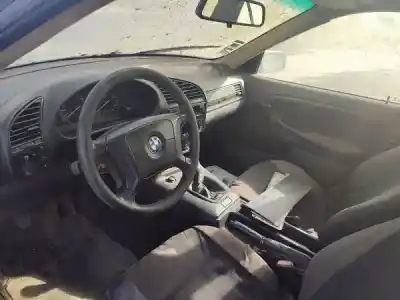 Veículo de Sucata bmw 3 (e36) 318 tds do ano 1999 alimentado m41 d17 (174t1)