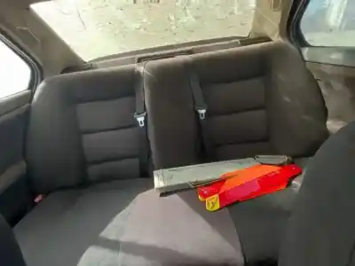 Veículo de Sucata bmw 3 (e36) 318 tds do ano 1999 alimentado m41 d17 (174t1)