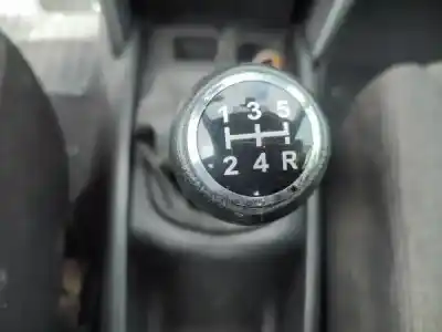 Sloopvoertuig peugeot 207 (wa_, wc_) 1.6 hdi van het jaar 2008 aangedreven 9hx (dv6ated4)