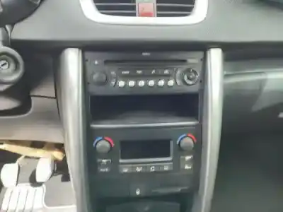 Sloopvoertuig peugeot 207 (wa_, wc_) 1.6 hdi van het jaar 2008 aangedreven 9hx (dv6ated4)