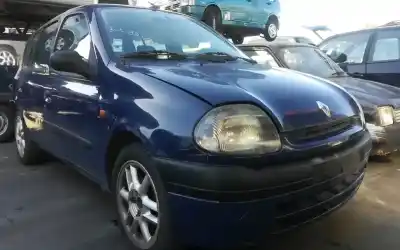 Veículo de Sucata renault clio ii fase i (b/cb0) (1998->) 1.9 d (b/cb0e) do ano 2006 alimentado f8q 630