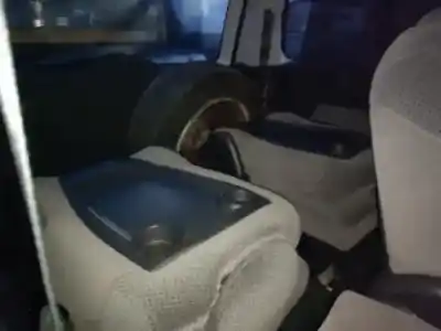 Veículo de Sucata fiat ulysse (179_) 2.0 jtd do ano 2004 alimentado rhw (dw10ated4)