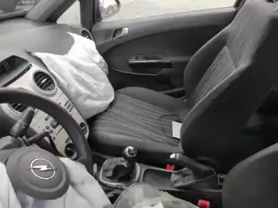 Veicolo di demolizione opel corsa d (s07) 1.2 (l08 l68) dell'anno 2007 alimentato z 12 xep