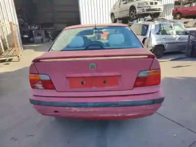 Veicolo di demolizione bmw 3 (e36) 325 tds dell'anno 2003 alimentato m51 d25 (256t1)