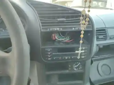 Veicolo di demolizione bmw 3 (e36) 325 tds dell'anno 2003 alimentato m51 d25 (256t1)