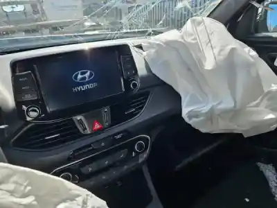 Здавання транспортного засобу hyundai i30 fastback (pde, pden) 1.6 crdi року 2018 потужний d4fb