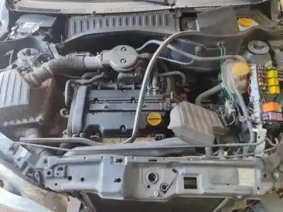 Veicolo di demolizione opel corsa c (x01) 1.2 (f08, f68) dell'anno 2001 alimentato z 12 xe Veicolo di demolizione opel corsa c (x01) 1.2 (f08, f68) dell'anno 2001 alimentato z 12 xe