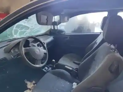 Scrapping Vehicle opel corsa c (x01) 1.2 (f08, f68) of the year 2002 powered z 12 xe Scrapping Vehicle opel corsa c (x01) 1.2 (f08, f68) of the year 2002 powered z 12 xe