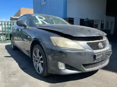 Здавання транспортного засобу lexus is ii (_e2_) 220d (ale20) року 2006 потужний 