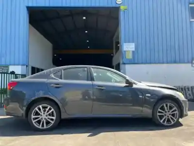 Здавання транспортного засобу lexus is ii (_e2_) 220d (ale20) року 2006 потужний 