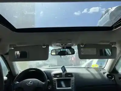 Здавання транспортного засобу lexus is ii (_e2_) 220d (ale20) року 2006 потужний 