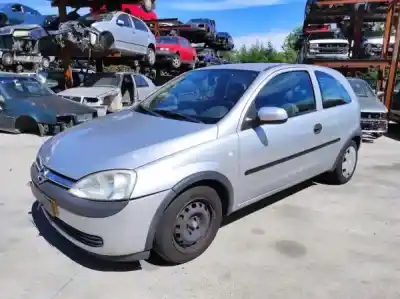 Scrapping Vehicle opel corsa c (x01) 1.7 di (f08, f68) of the year 2001 powered y 17 dtl