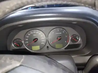 Scrapping Vehicle volvo v40 combi (vw) 1.9 td gasóleo 1997 5p of the year 2004 powered d 4192 t3