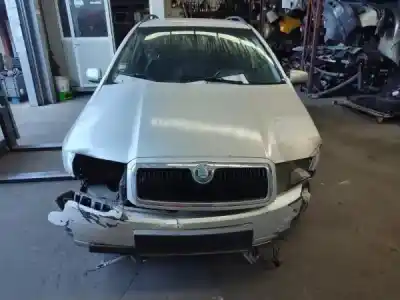 Scrapping Vehicle skoda fabia i break (6y5) 1.4 gasolina 2002 5p of the year 2003 powered 