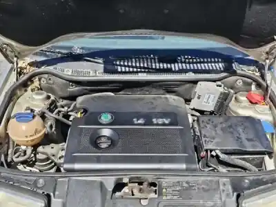 Véhicule à la ferraille skoda fabia i combi (6y5) 1.4 16v de l'année 2001 alimenté bbz