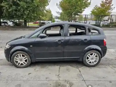 Veículo de Sucata audi a2 (8z0) 1.4 tdi do ano 2001 alimentado amf
