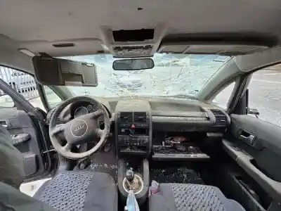Veículo de Sucata audi a2 (8z0) 1.4 tdi do ano 2001 alimentado amf