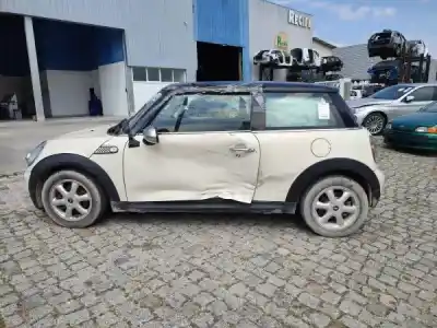 Veículo de Sucata mini mini (r56) one do ano 2010 alimentado n12 b14 a Veículo de Sucata mini mini (r56) one do ano 2010 alimentado n12 b14 a