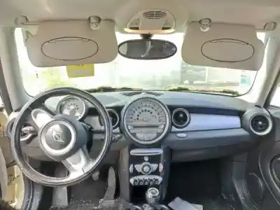 Veículo de Sucata mini mini (r56) one do ano 2010 alimentado n12 b14 a Veículo de Sucata mini mini (r56) one do ano 2010 alimentado n12 b14 a