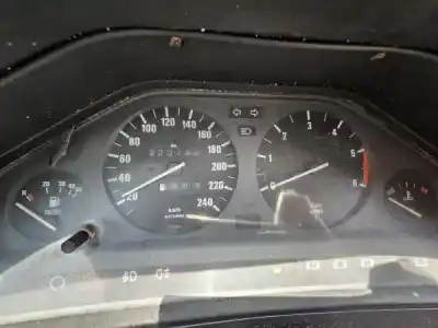 Véhicule à la ferraille bmw 3 (e30) 324 d de l'année 1998 alimenté m21 d24 (246da)