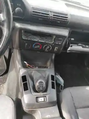 Veicolo di demolizione bmw 3 compact (e36) 316 i dell'anno 1995 alimentato m43 b16 (164e2)