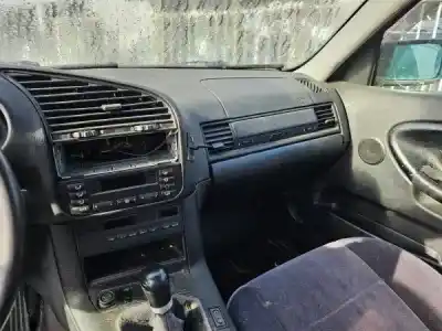 Scrapping Vehicle bmw 3 (e36) 325 tds of the year 2001 powered m51 d25 (256t1)