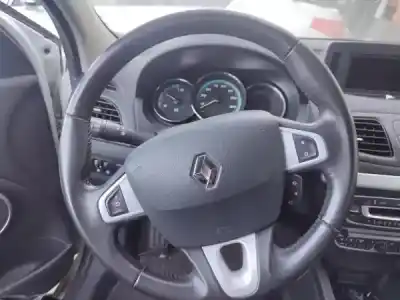 Veículo de Sucata renault fluence (l30_) z.e. elétrico 2013 4p do ano 2013 alimentado 5am 400