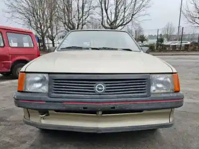 Sloopvoertuig opel corsa a tr (s83) 1.2 n (f11, m11, f19, m19) van het jaar 1989 aangedreven 12 st