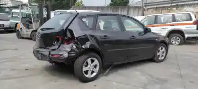 Veicolo di demolizione mazda 3 (bk) 1.3 (bk14) dell'anno 2004 alimentato 0
