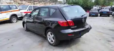 Veicolo di demolizione mazda 3 (bk) 1.3 (bk14) dell'anno 2004 alimentato 0