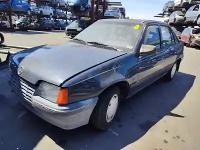 Veicolo di demolizione OPEL KADETT E 1.4 CAT (2H6) dell'anno 1990 alimentato 14 NV