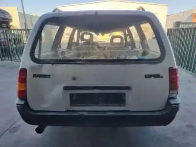 Veículo de Sucata opel kadett e combi (t85) 1.4 s (c15. c35. d15. d35) do ano 1990 alimentado 14 nv