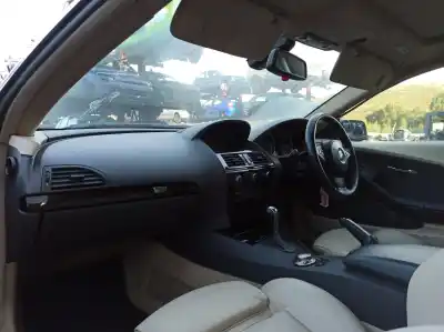 Sloopvoertuig bmw 6 (e63) 645 ci van het jaar 2005 aangedreven n62 b44 a