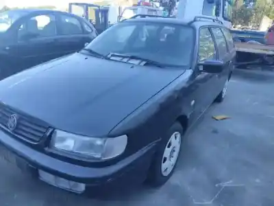 Scrapping Vehicle VOLKSWAGEN PASSAT B3/B4 VARIANT (3A5, 35I) 1.8 of the year 1994 powered 0