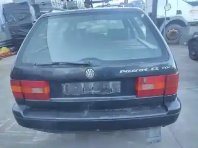 Scrapping Vehicle volkswagen passat b3/b4 variant (3a5, 35i) 1.8 of the year 1994 powered 0