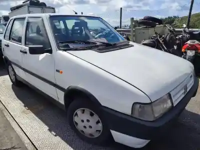 Veicolo di demolizione fiat uno (146_) 50 1.1 dell'anno 1994 alimentato 156 c.046