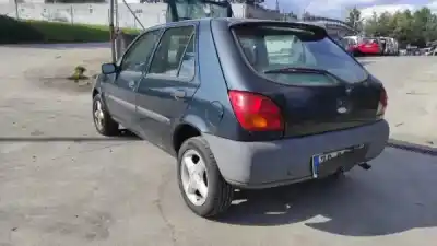 Sloopvoertuig ford fiesta iv (ja_, jb_) 1.25 i 16v gasolina 1998 5p van het jaar 1997 aangedreven 