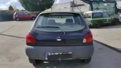 Sloopvoertuig ford fiesta iv (ja_, jb_) 1.25 i 16v gasolina 1998 5p van het jaar 1997 aangedreven 