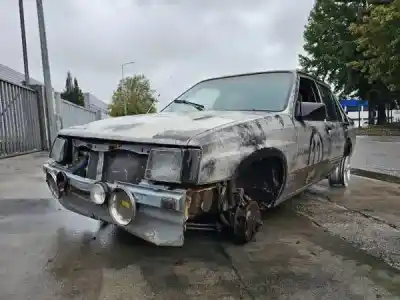 Veicolo di demolizione opel corsa a tr (s83) 1.2 s (f11, m11, m19, f19) dell'anno 1990 alimentato 12 st