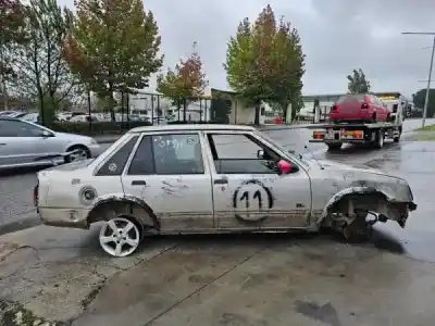 Veicolo di demolizione opel corsa a tr (s83) 1.2 s (f11, m11, m19, f19) dell'anno 1990 alimentato 12 st