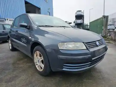 Veicolo di demolizione fiat stilo (192) 1.2 16v dell'anno 2003 alimentato 188 a5.000