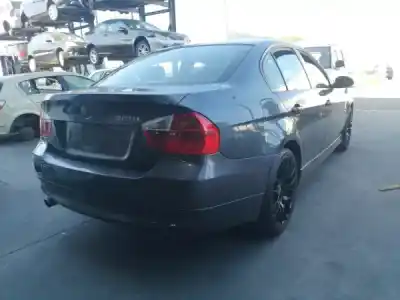 Veículo de Sucata bmw 3 (e90) 320 i do ano 2006 alimentado n46 b20 b