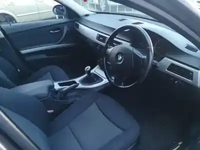 Veículo de Sucata bmw 3 (e90) 320 i do ano 2006 alimentado n46 b20 b