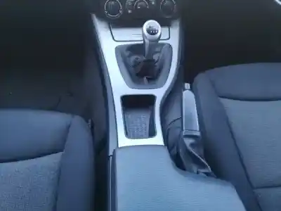 Veículo de Sucata bmw 3 (e90) 320 i do ano 2006 alimentado n46 b20 b