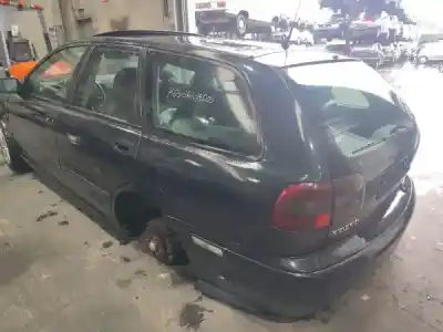 Здавання транспортного засобу volvo v40 combi (vw) 1.9 td gasóleo 1997 5p року 1997 потужний d 4192 t