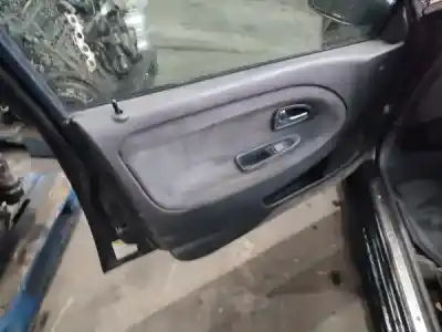 Здавання транспортного засобу volvo v40 combi (vw) 1.9 td gasóleo 1997 5p року 1997 потужний d 4192 t